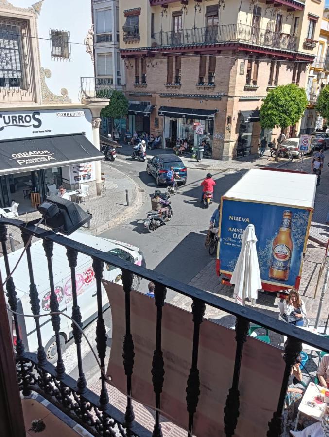 Apartamento Calle Feria Sevilla Eksteriør billede